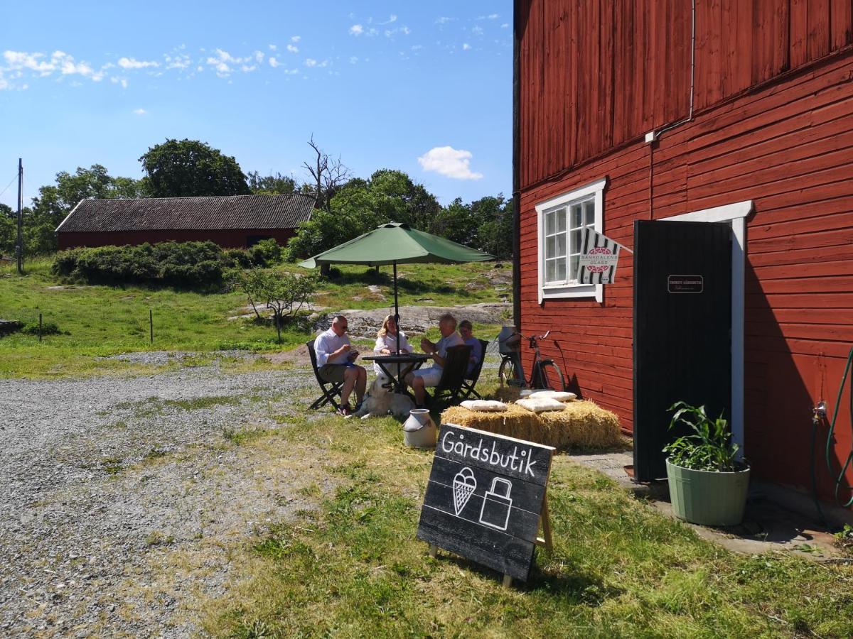 Smedjan Cottage Enköping Exteriér fotografie